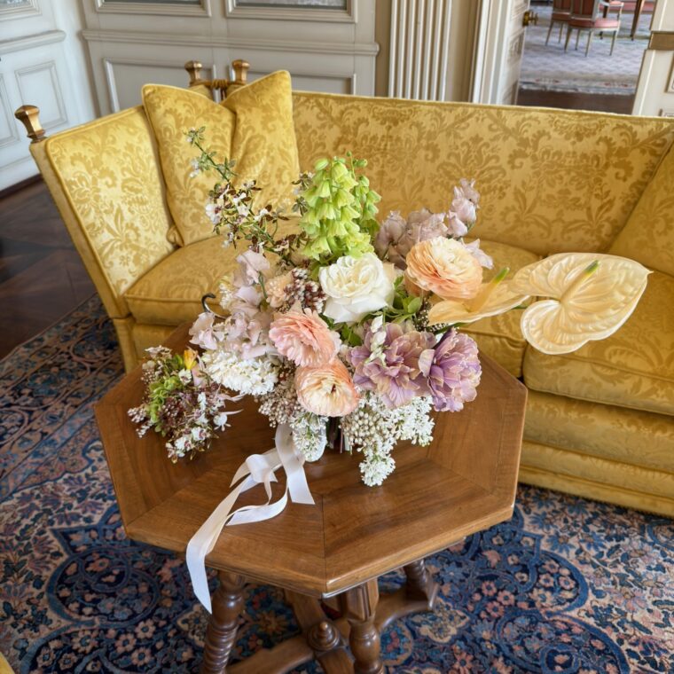 `Luxury Marie Antoinette‘